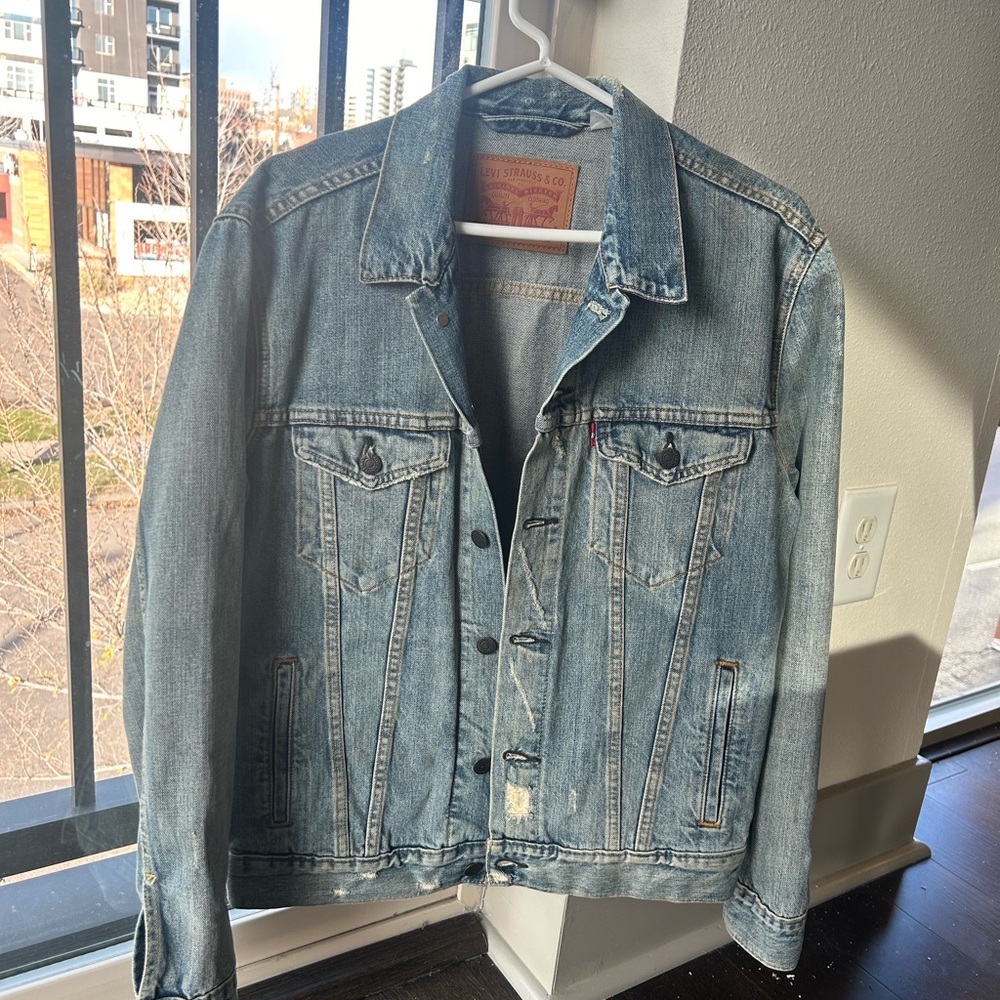 Levi’s washed denim jacket